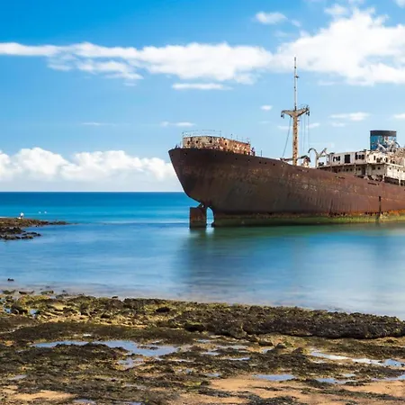 Isla De Lobos Villa *